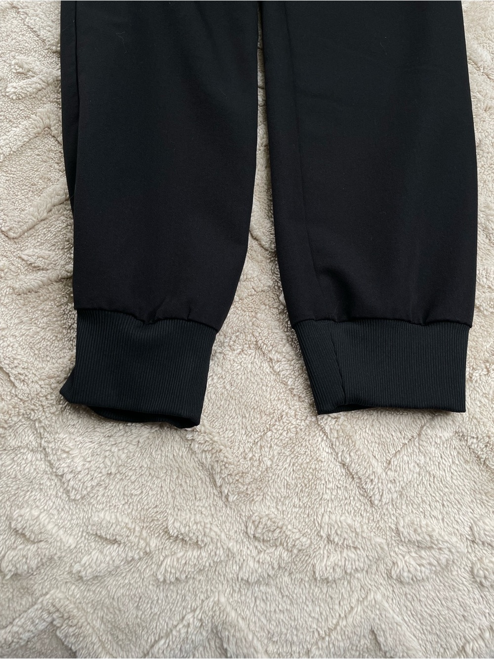 Figs Black Joggers scrub Pants - S/T
Medical Staff - Picture 5 of 9
